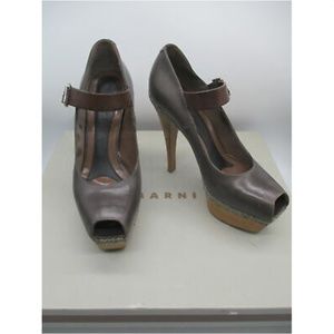 MARNI brown leather platform mary jane pumps sz 37